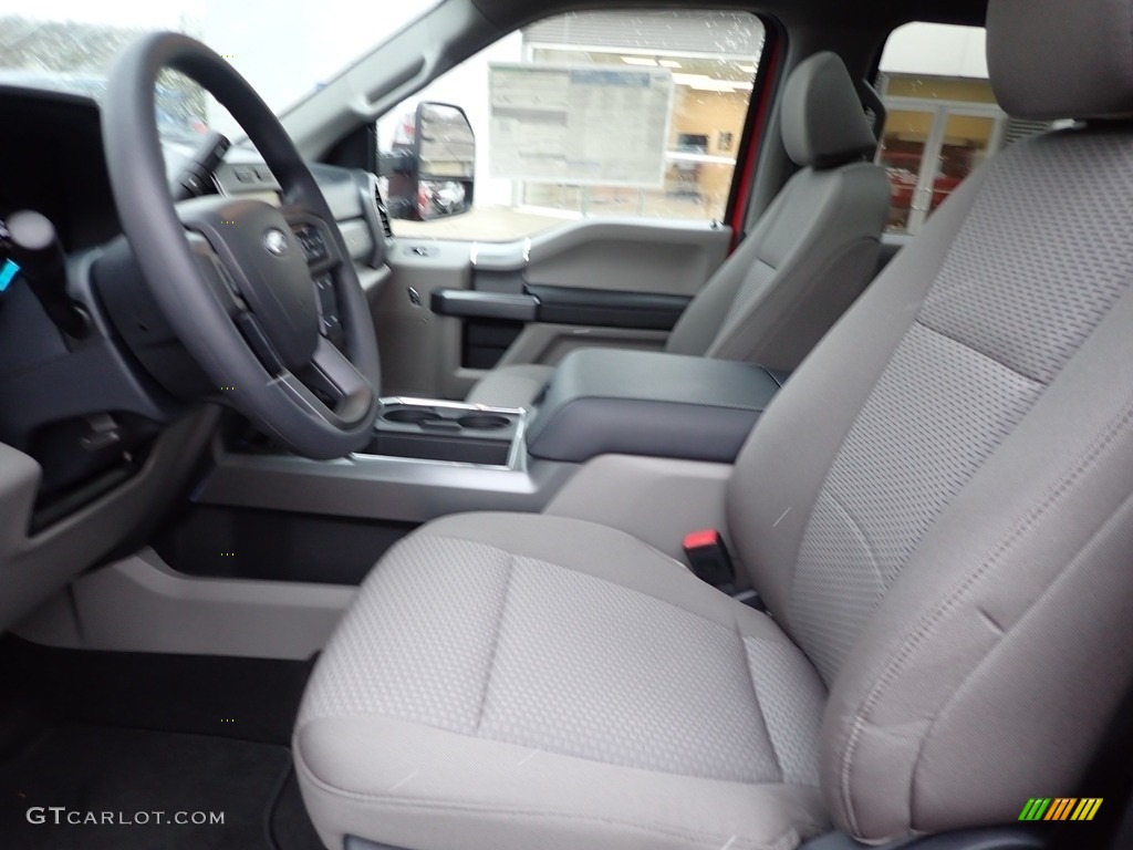 2022 F250 Super Duty XLT Crew Cab 4x4 - Race Red / Medium Earth Gray photo #14