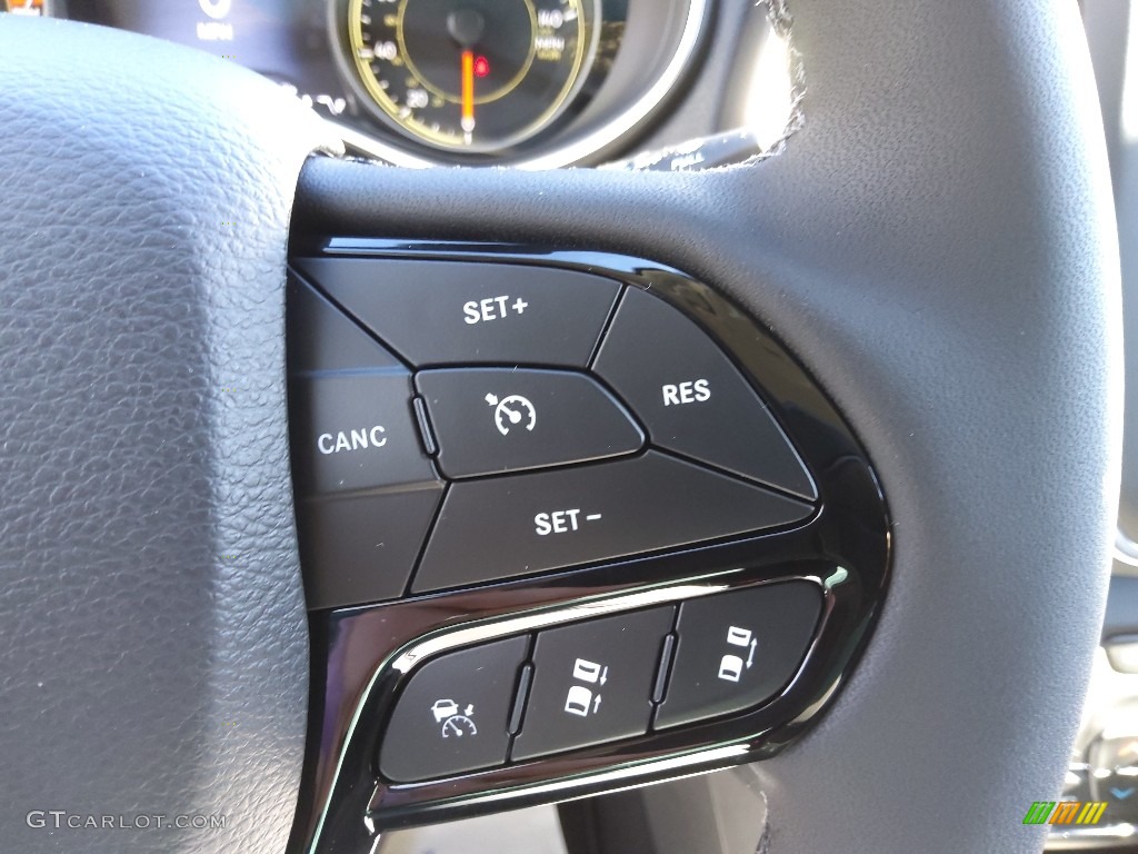 2023 Jeep Cherokee Altitude Lux 4x4 Black Steering Wheel Photo #145508172
