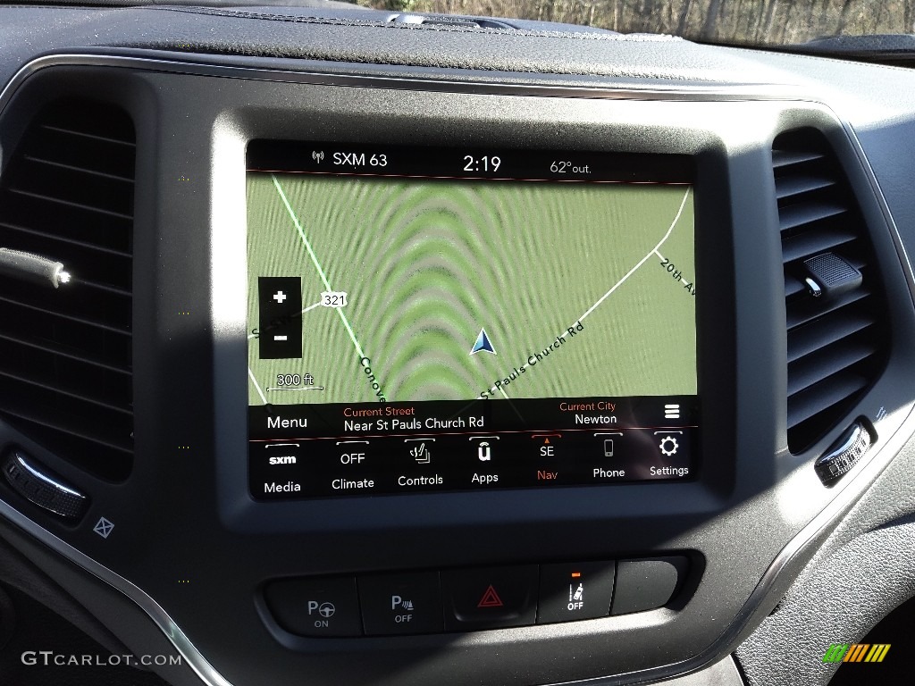 2023 Jeep Cherokee Altitude Lux 4x4 Navigation Photos