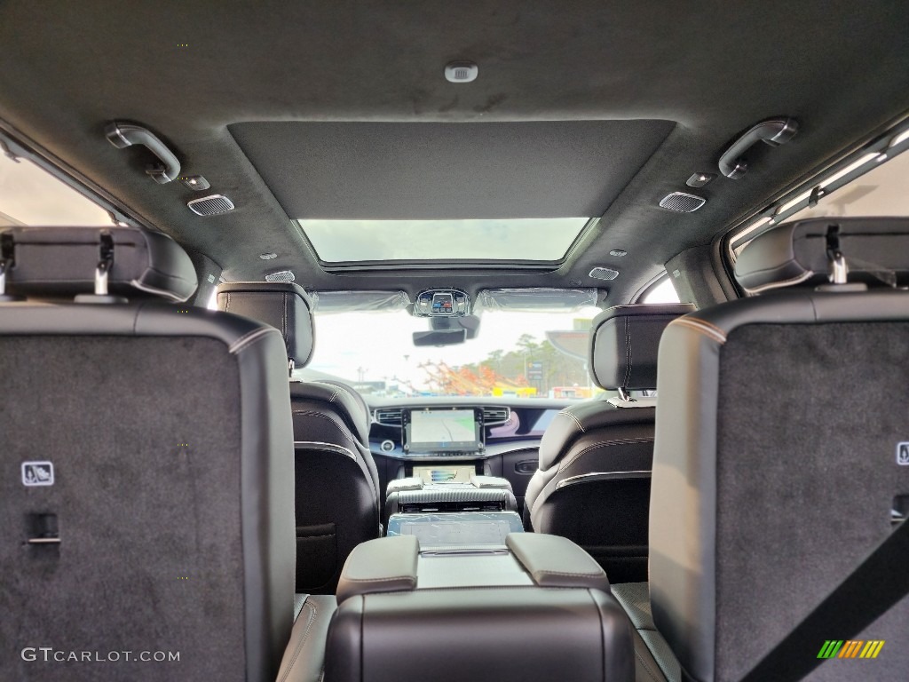 2023 Jeep Grand Wagoneer Series II 4x4 Sunroof Photos