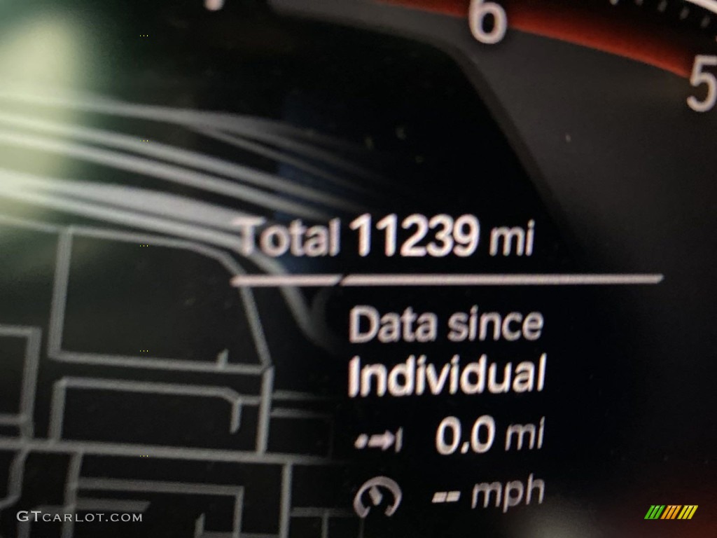 2019 Z4 sDrive30i - Frozen Grey II Metallic / Magma Red photo #21