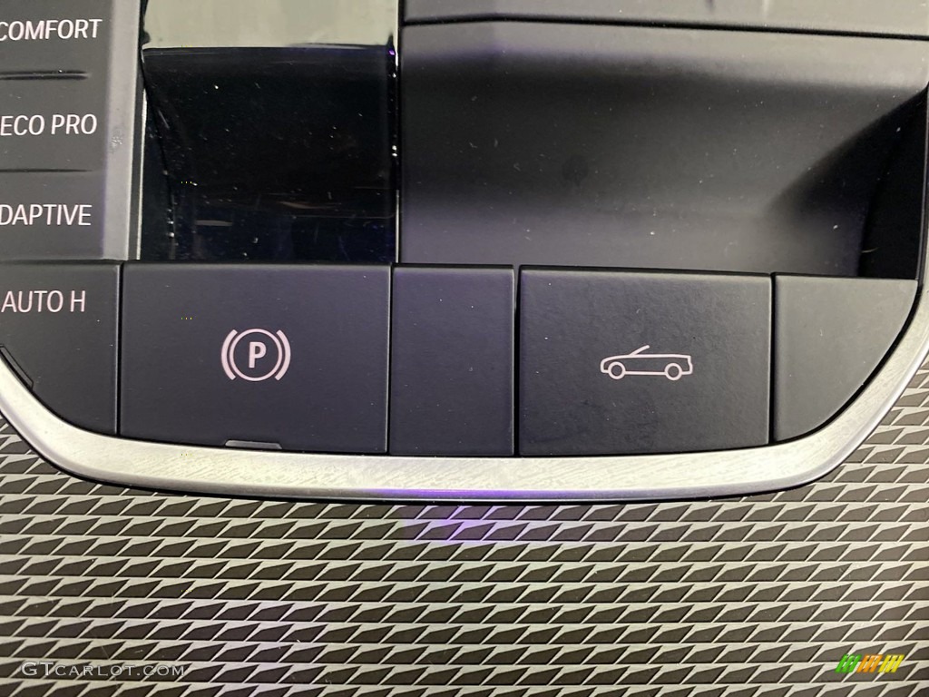 2019 Z4 sDrive30i - Frozen Grey II Metallic / Magma Red photo #29