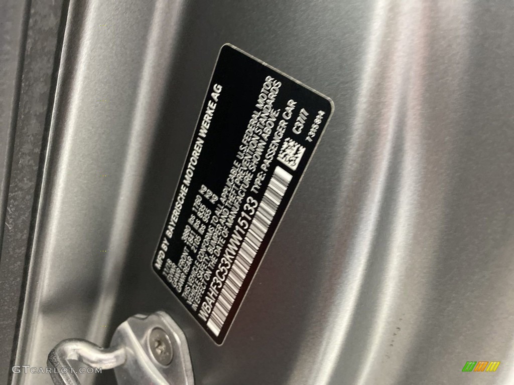 2019 Z4 sDrive30i - Frozen Grey II Metallic / Magma Red photo #34