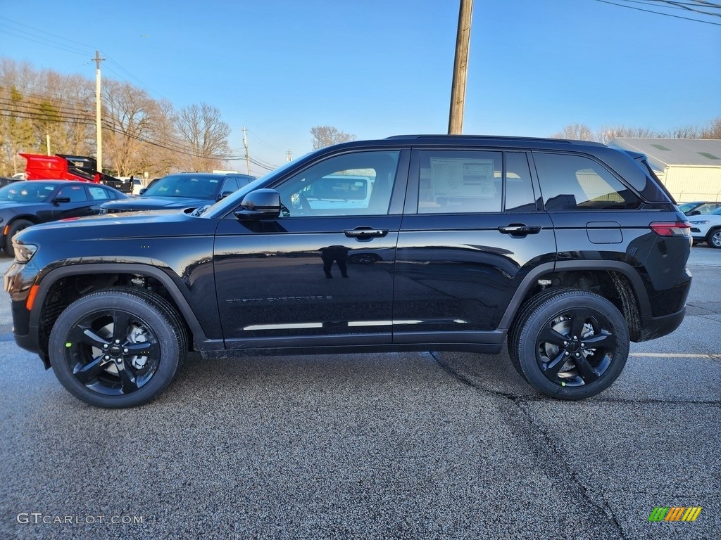 Diamond Black Crystal Pearl 2023 Jeep Grand Cherokee Laredo 4x4 Exterior Photo #145511136