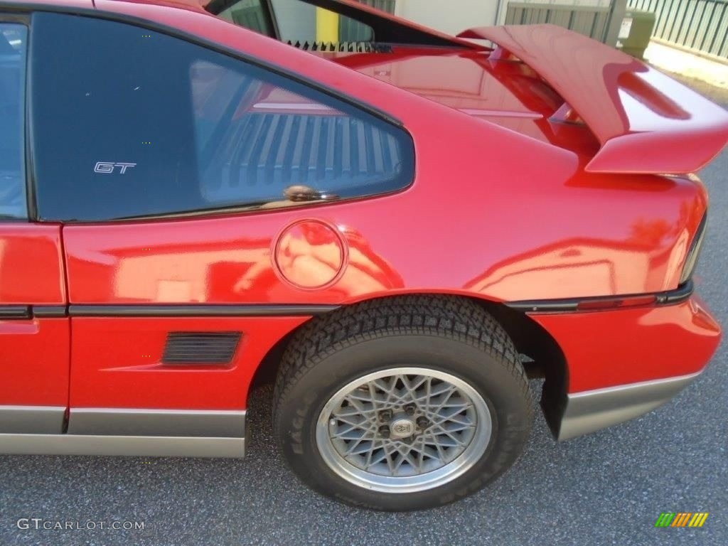 1986 Pontiac Fiero GT Wheel Photo #145511568