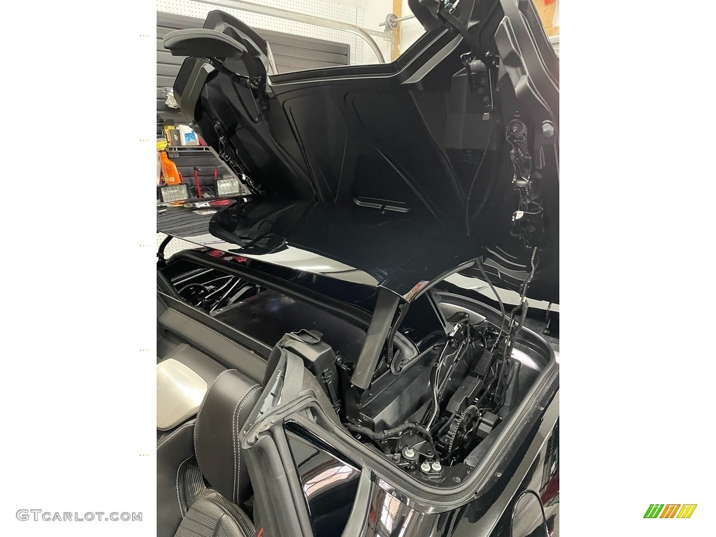 2022 Chevrolet Corvette Stingray Convertible Trunk Photo #145512099