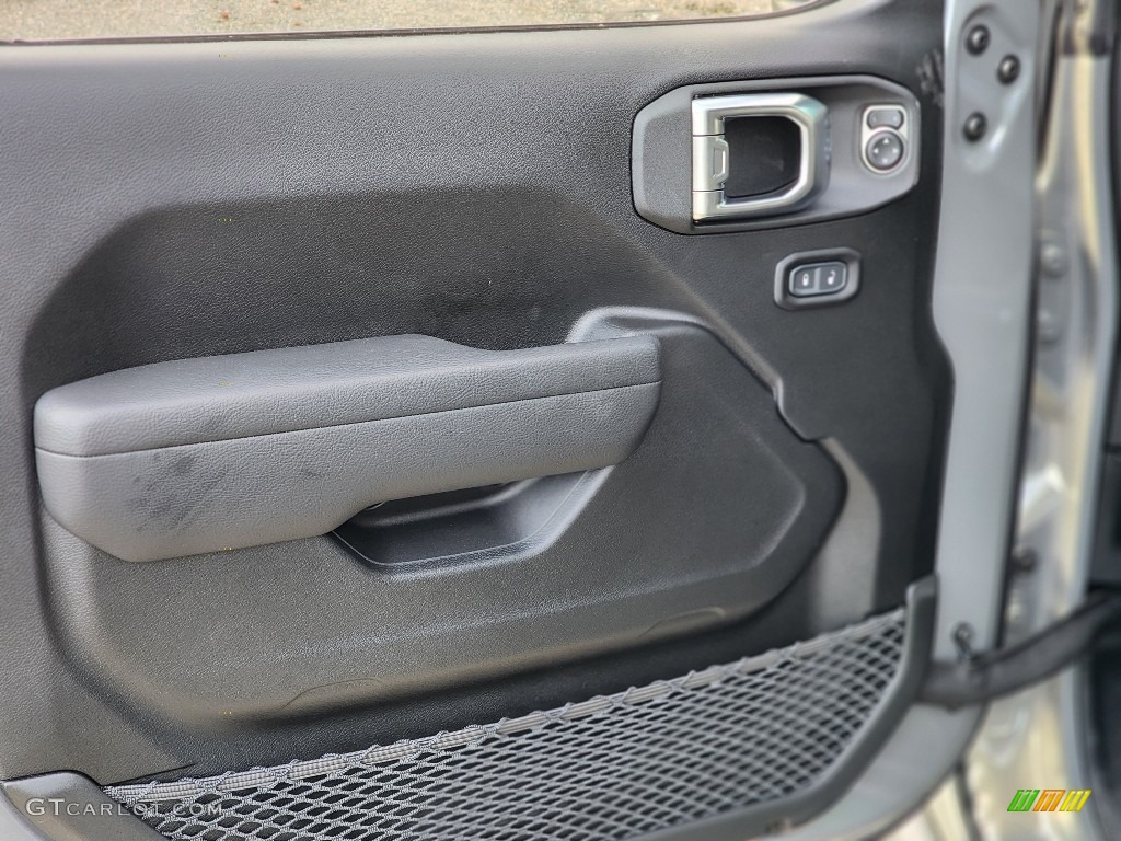 2023 Jeep Wrangler Willys 4x4 Black Door Panel Photo #145512321