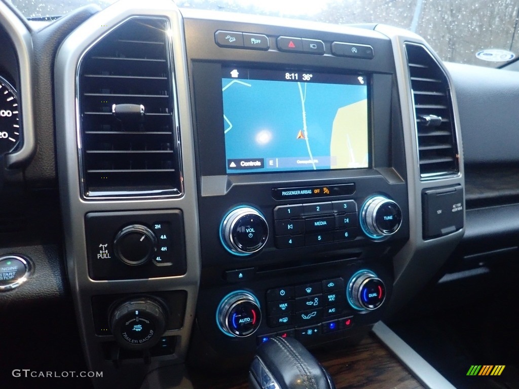 2018 F150 Lariat SuperCrew 4x4 - Ingot Silver / Black photo #26