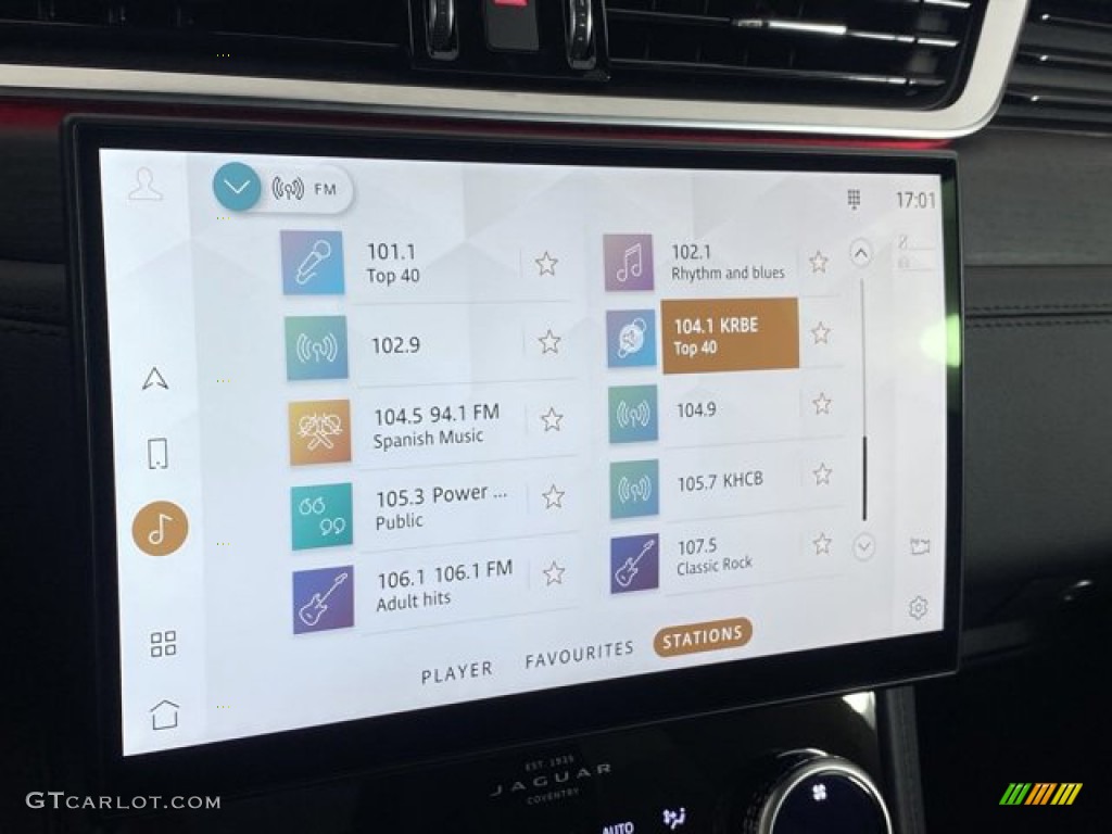 2023 Jaguar F-PACE P250 S Controls Photo #145516835