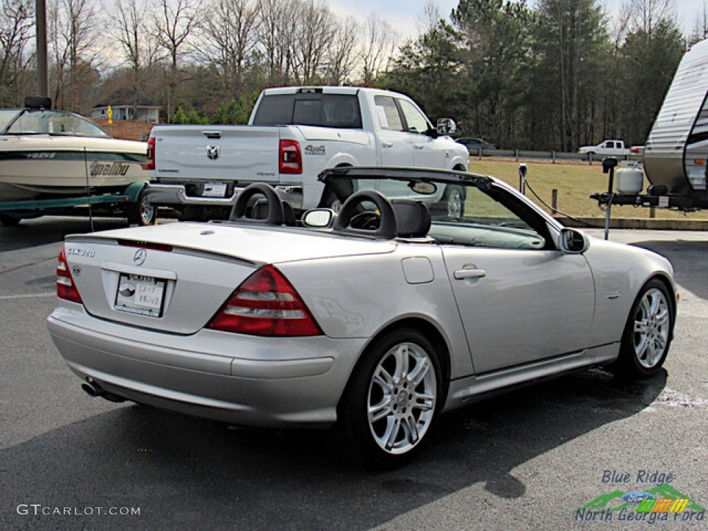 2004 SLK 320 Roadster - Brilliant Silver Metallic / Charcoal photo #5
