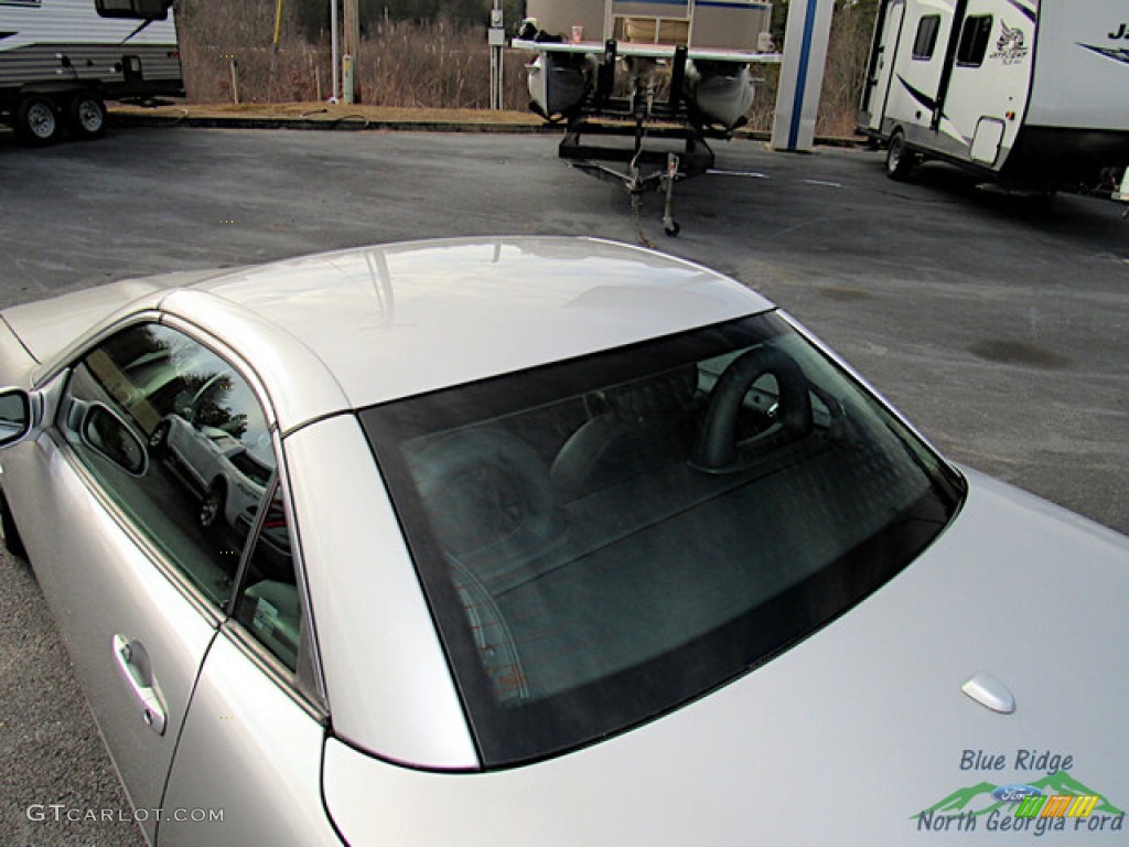 2004 SLK 320 Roadster - Brilliant Silver Metallic / Charcoal photo #12