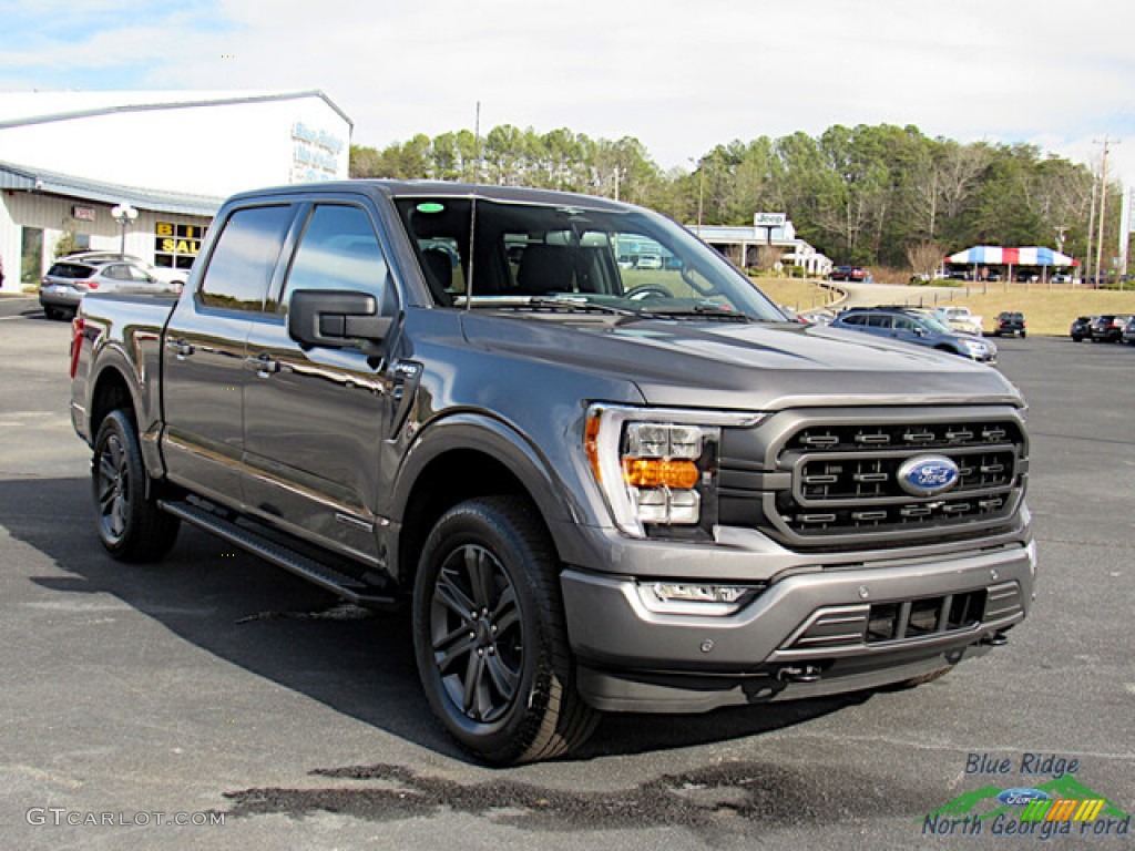 Carbonized Gray Metallic 2023 Ford F150 XLT SuperCrew 4x4 Exterior Photo #145517902