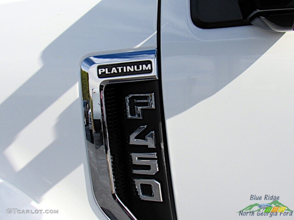 2022 Ford F450 Super Duty Platinum Crew Cab 4x4 Marks and Logos Photo #145518064