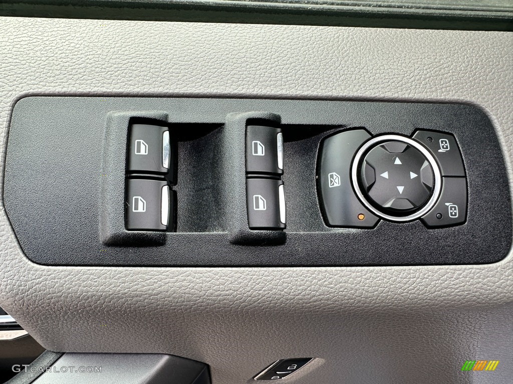 2019 F150 XLT SuperCrew 4x4 - Velocity Blue / Earth Gray photo #5