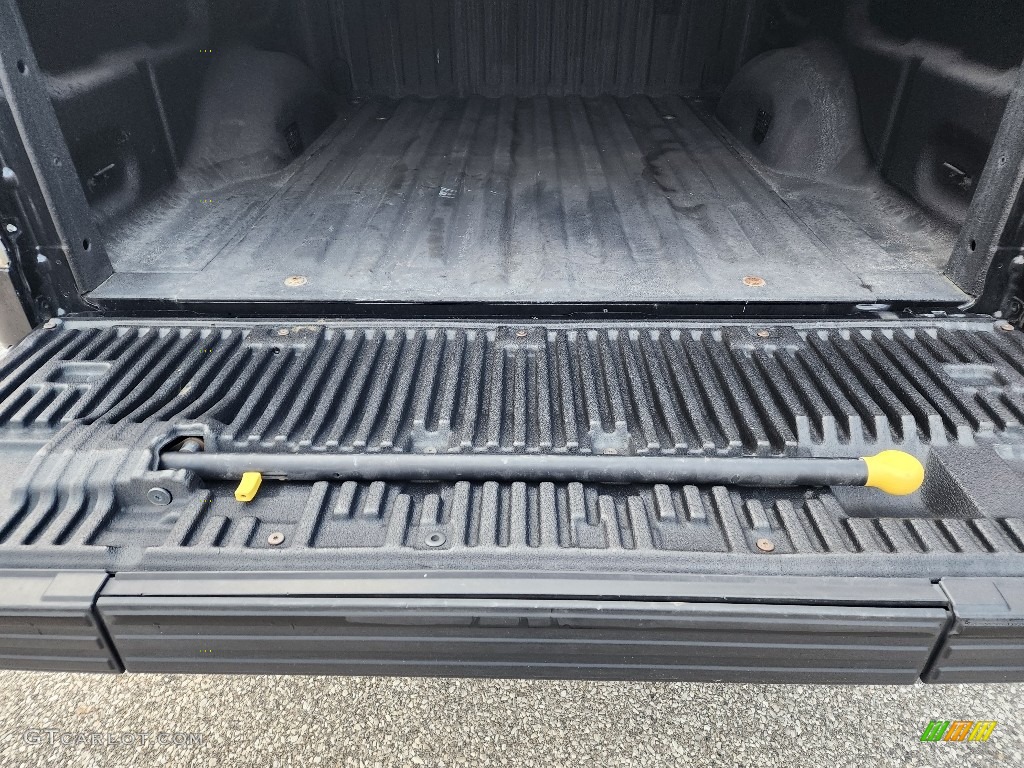 2013 F150 XLT SuperCrew 4x4 - Tuxedo Black Metallic / Steel Gray photo #18