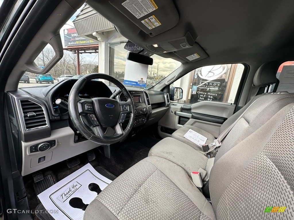2016 F150 XLT SuperCrew 4x4 - Green Gem / Medium Earth Gray photo #4