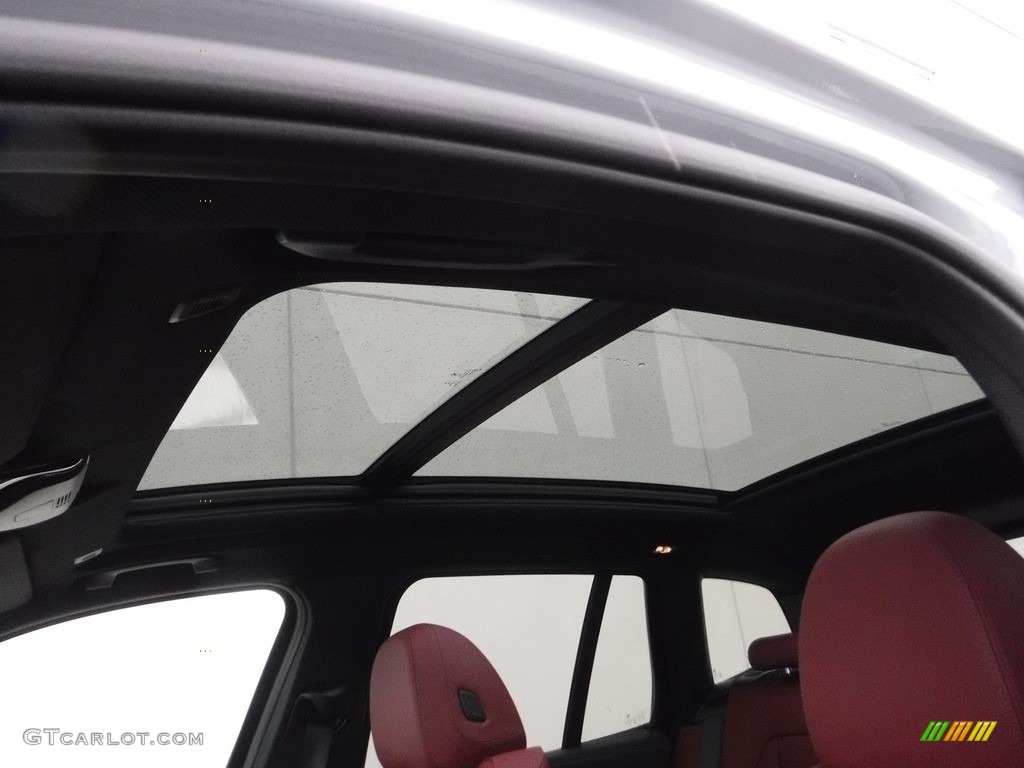 2022 BMW X3 M40i Sunroof Photos