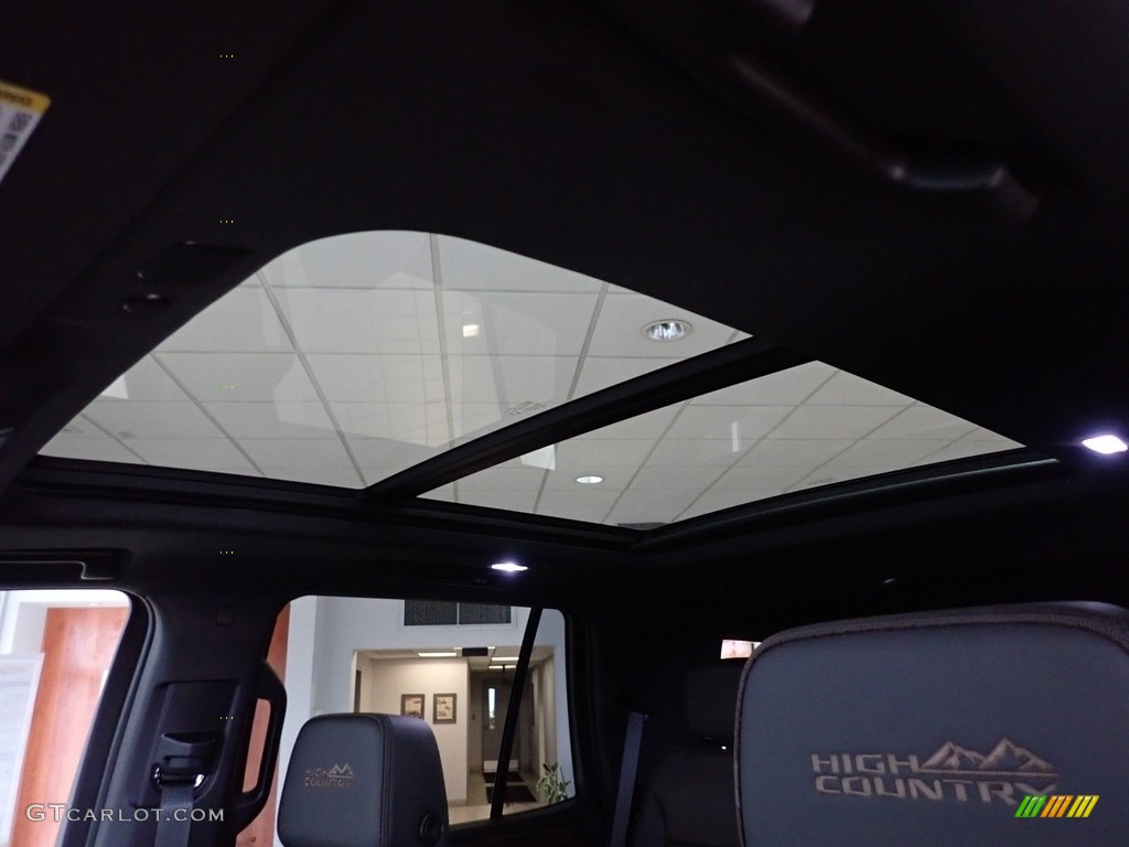 2023 Chevrolet Tahoe High Country 4WD Sunroof Photos