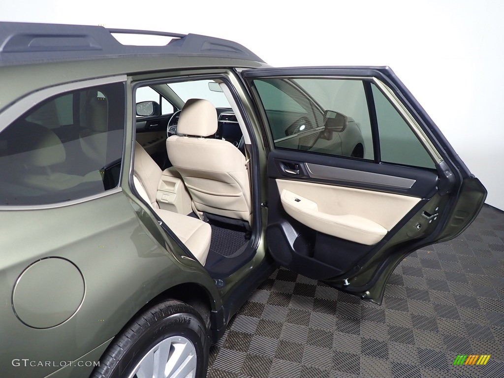 2019 Outback 2.5i Premium - Wilderness Green Metallic / Warm Ivory photo #33