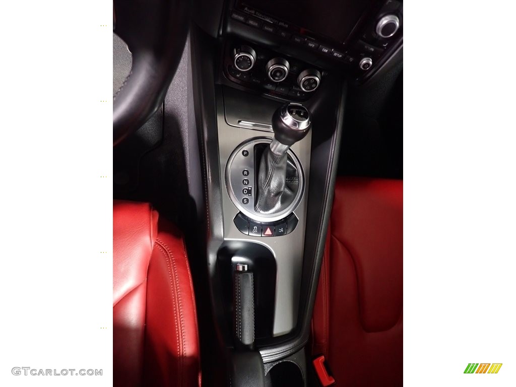 2014 Audi TT 2.0T quattro Coupe Transmission Photos