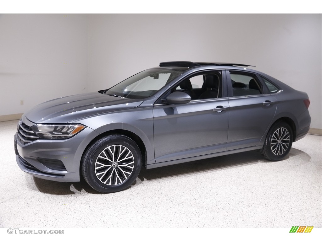 2019 Jetta SE - Platinum Gray Metallic / Titan Black photo #3