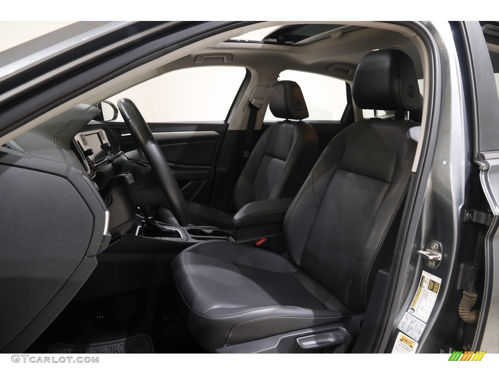 2019 Jetta SE - Platinum Gray Metallic / Titan Black photo #5