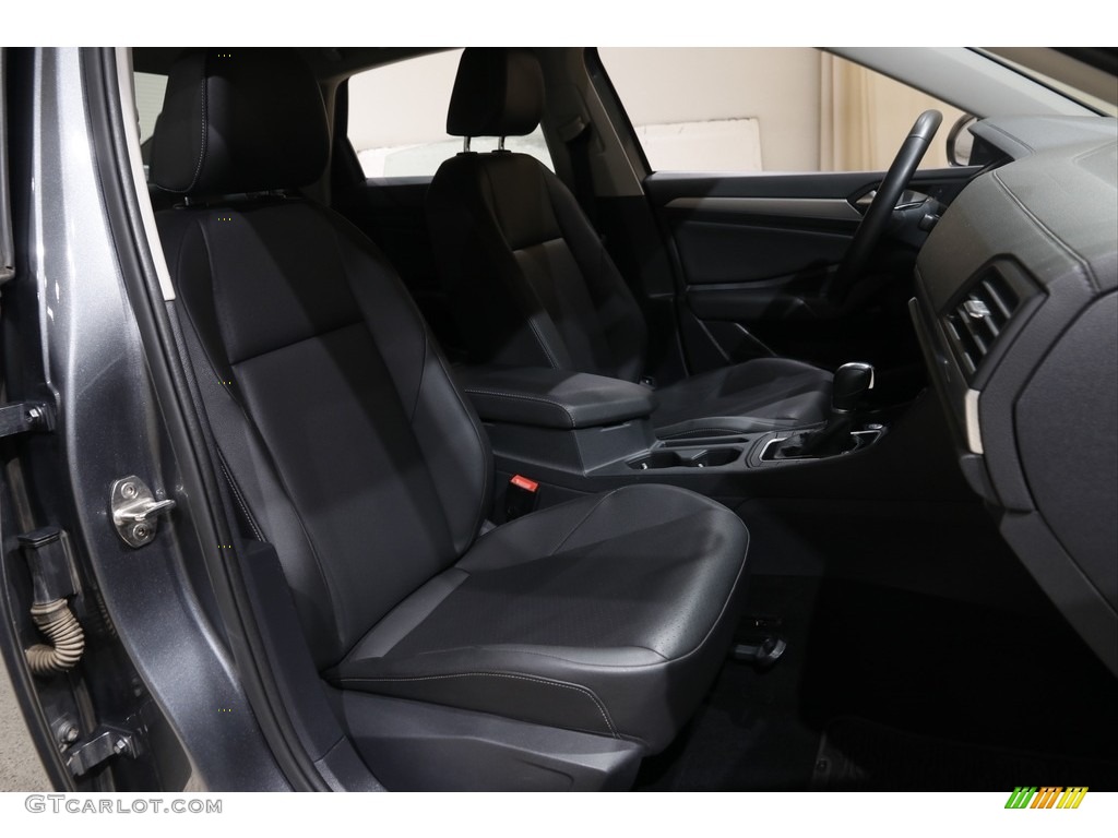 2019 Jetta SE - Platinum Gray Metallic / Titan Black photo #15