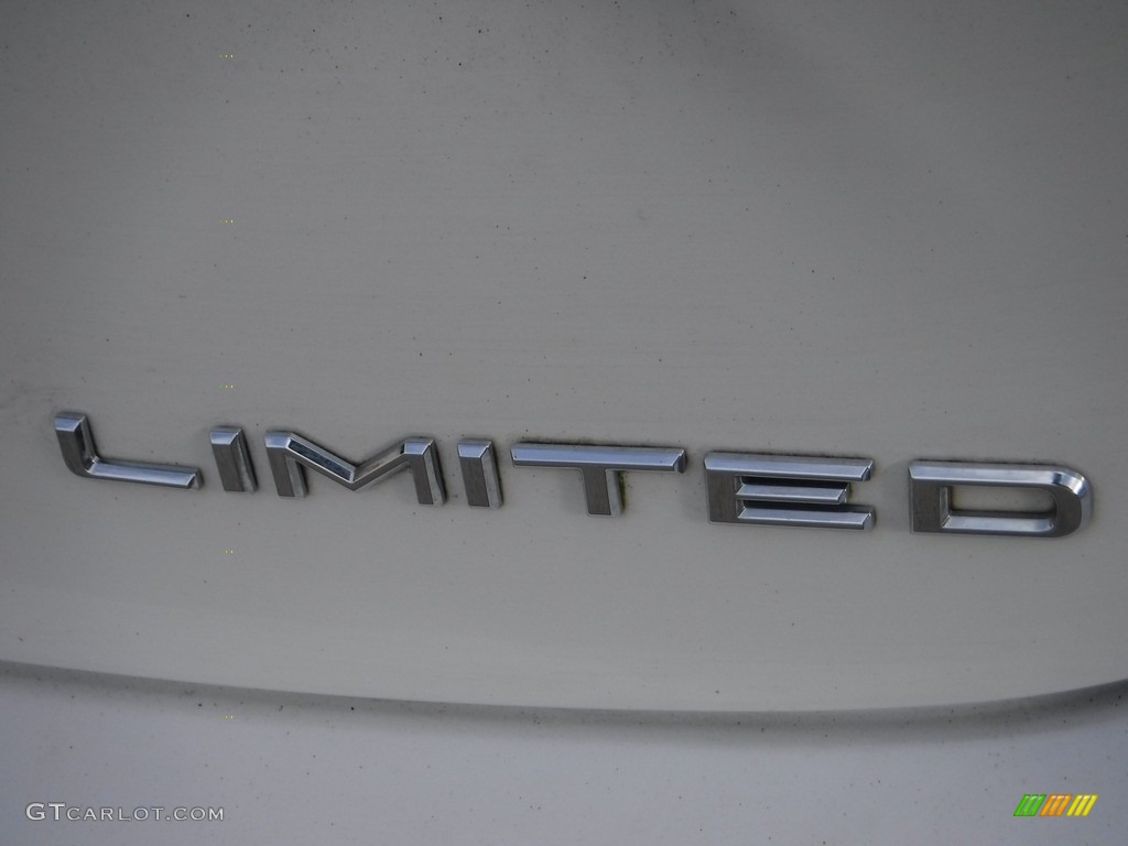 2013 Avalon Limited - Blizzard White Pearl / Black photo #14