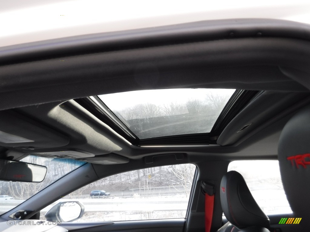 2021 Toyota Avalon TRD Sunroof Photos