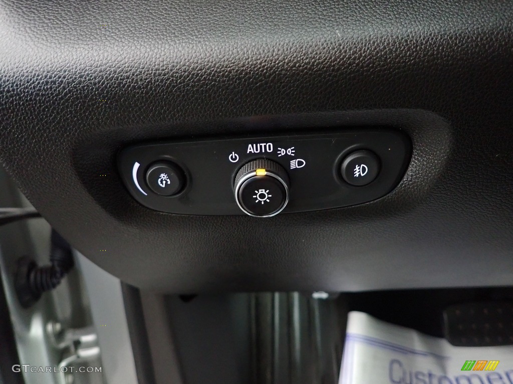 2019 Traverse LT AWD - Silver Ice Metallic / Jet Black photo #16