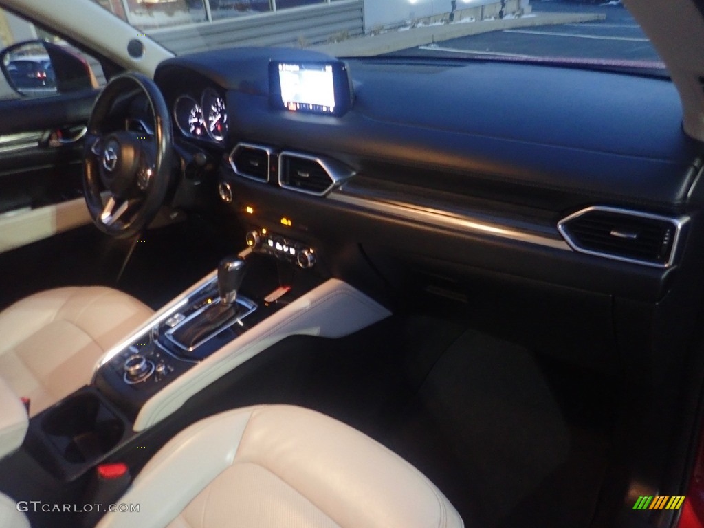 2017 CX-5 Grand Touring AWD - Soul Red Metallic / Parchment photo #12