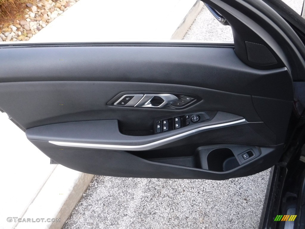 2020 3 Series 330i xDrive Sedan - Black Sapphire Metallic / Black photo #18
