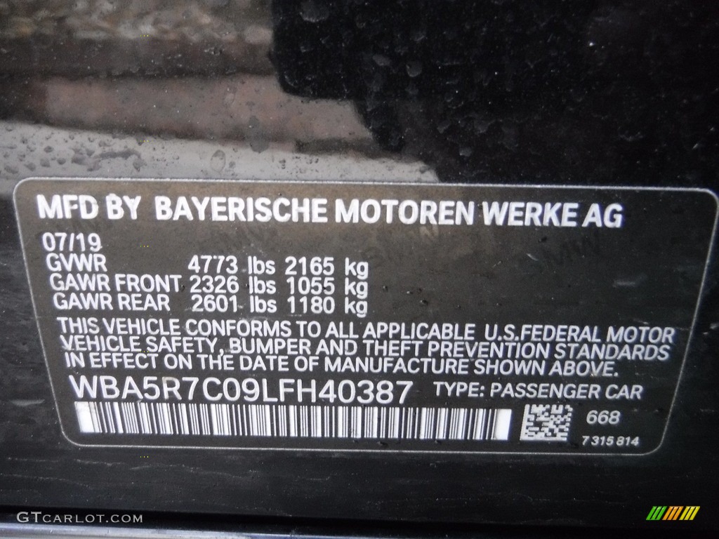 2020 3 Series 330i xDrive Sedan - Black Sapphire Metallic / Black photo #29