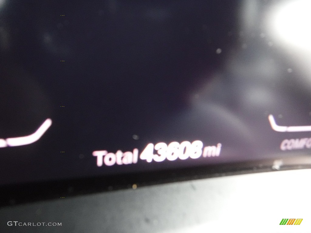 2020 3 Series 330i xDrive Sedan - Black Sapphire Metallic / Black photo #30