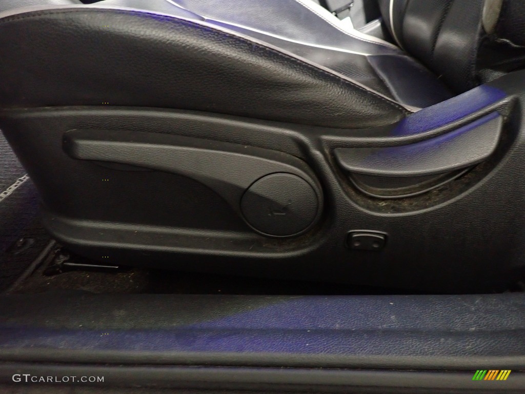 2013 Veloster Turbo - Ultra Black / Black photo #20