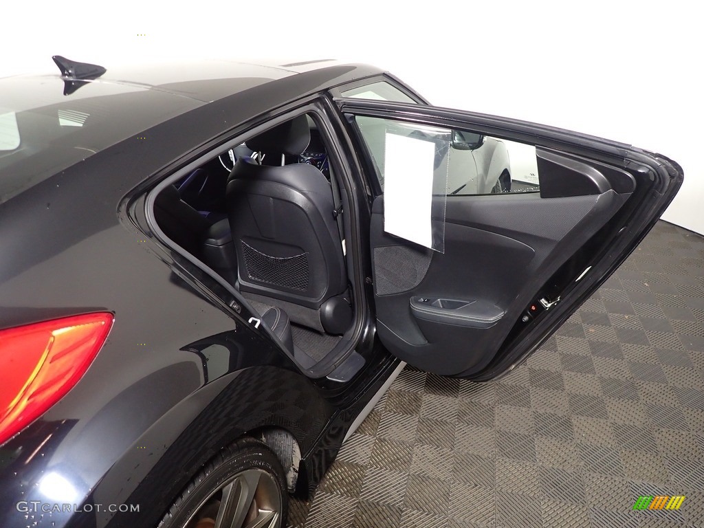2013 Veloster Turbo - Ultra Black / Black photo #31