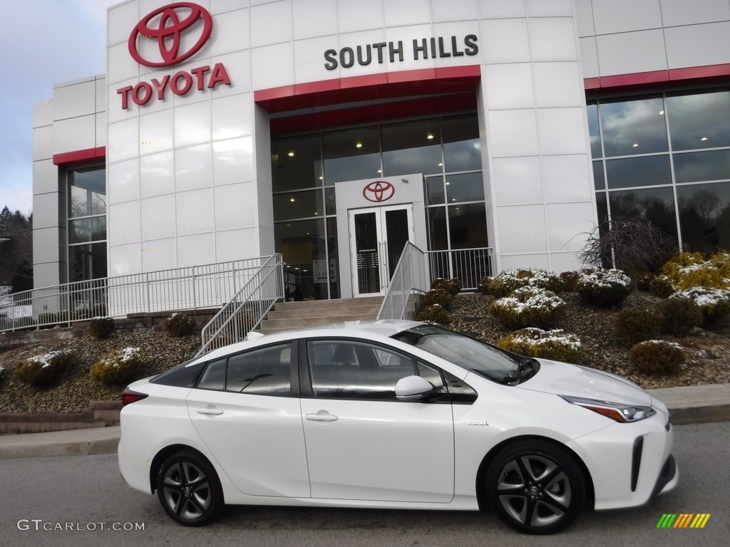 2019 Prius XLE - Blizzard White Pearl / Black photo #2