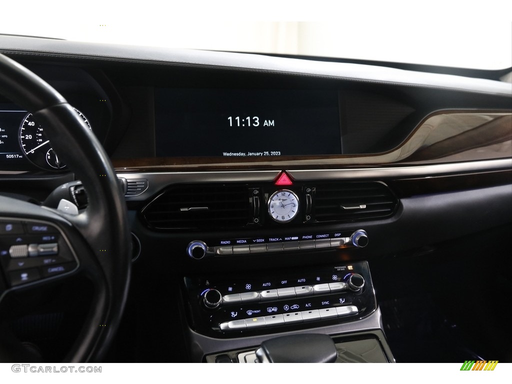 2018 Hyundai Genesis G90 AWD Controls Photo #145533984