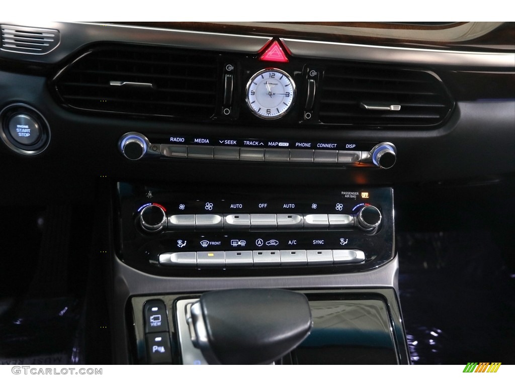 2018 Hyundai Genesis G90 AWD Controls Photo #145534092
