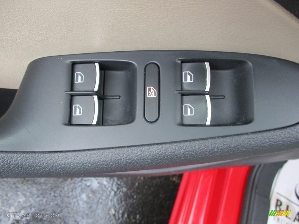2013 Jetta SE Sedan - Tornado Red / Cornsilk Beige photo #9