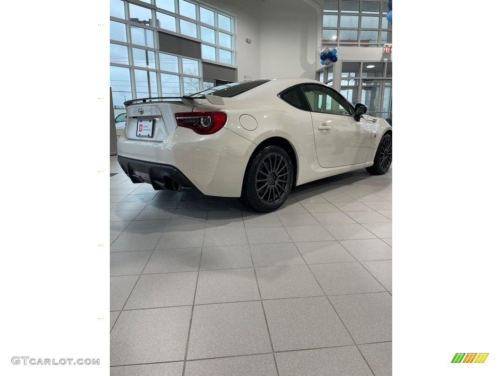 2020 86 GT - Halo / Black photo #7