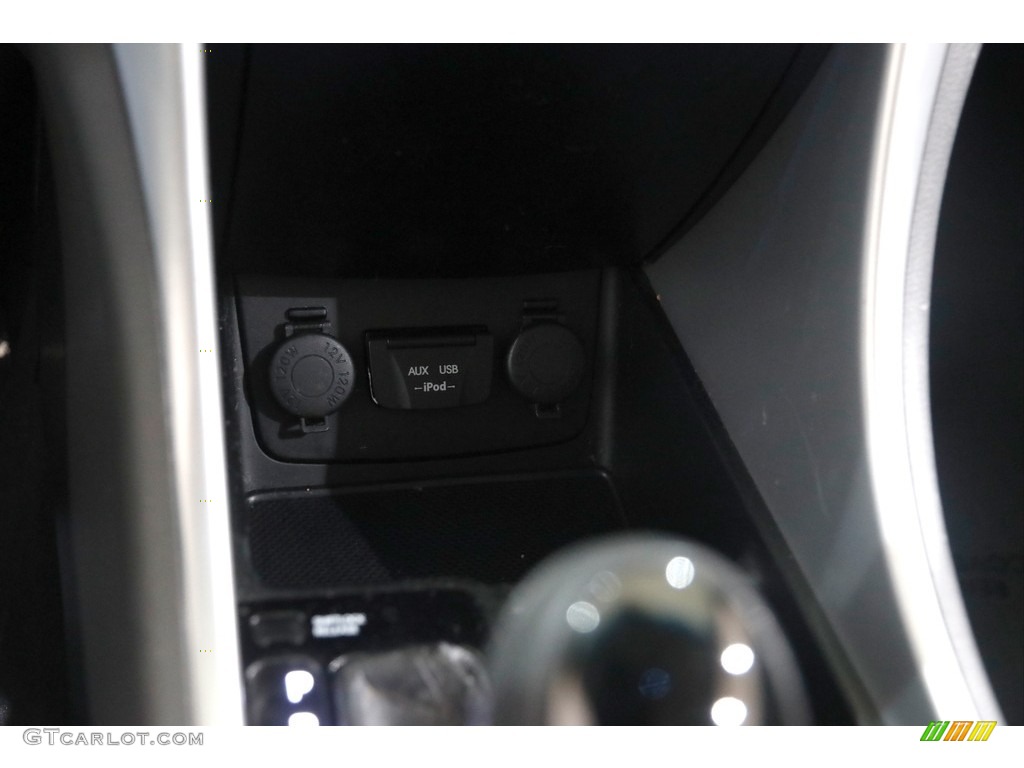 2012 Sonata GLS - Iridescent Silver Blue Pearl / Gray photo #11