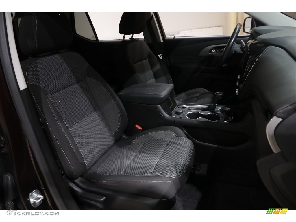 2020 Traverse LT - Black Cherry Metallic / Jet Black photo #16