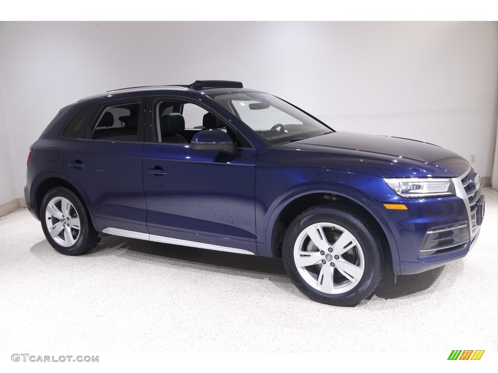2018 Q5 2.0 TFSI Premium quattro - Utopia Blue Metallic / Black photo #1