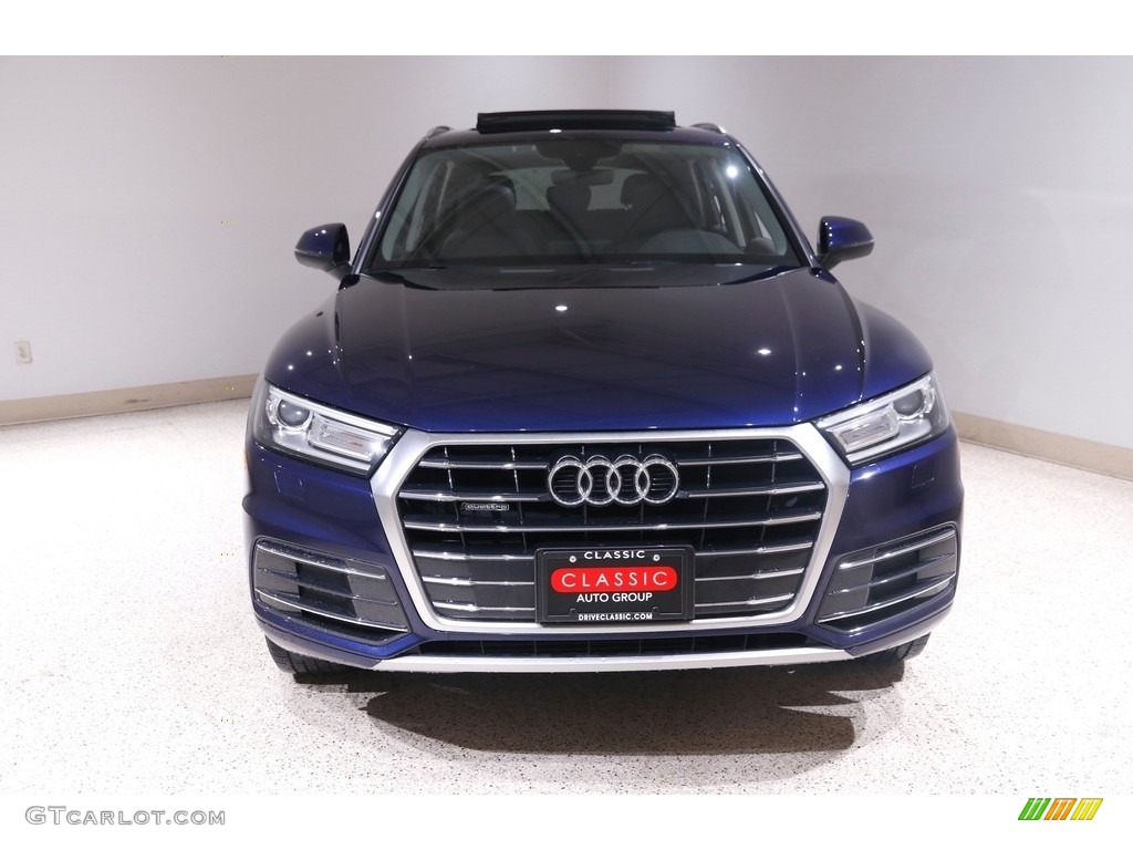 2018 Q5 2.0 TFSI Premium quattro - Utopia Blue Metallic / Black photo #2