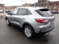 Iconic Silver - Escape SE 4WD Photo No. 6