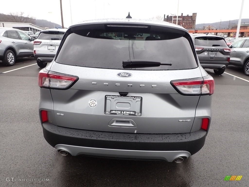 2022 Escape SE 4WD - Iconic Silver / Sandstone photo #7