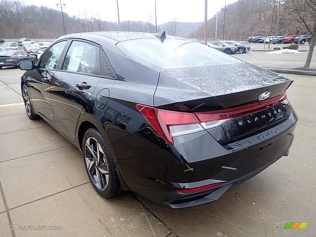 2023 Elantra SEL - Phantom Black / Medium Gray photo #5
