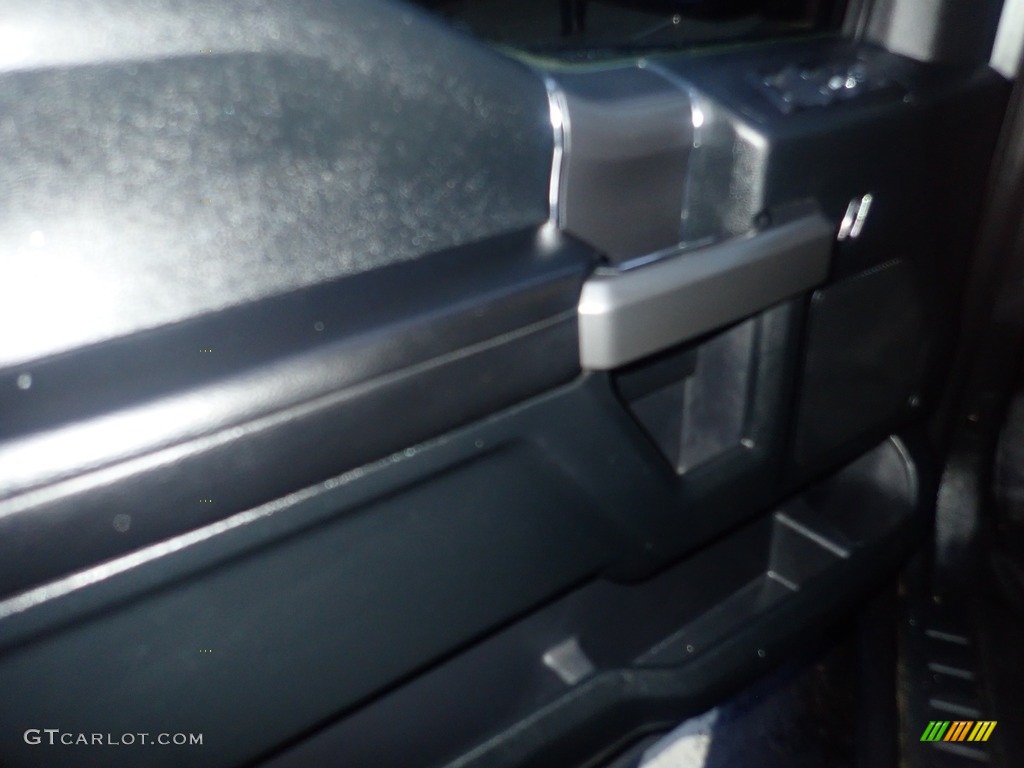 2016 F150 XLT SuperCab 4x4 - Lithium Gray / Black photo #19
