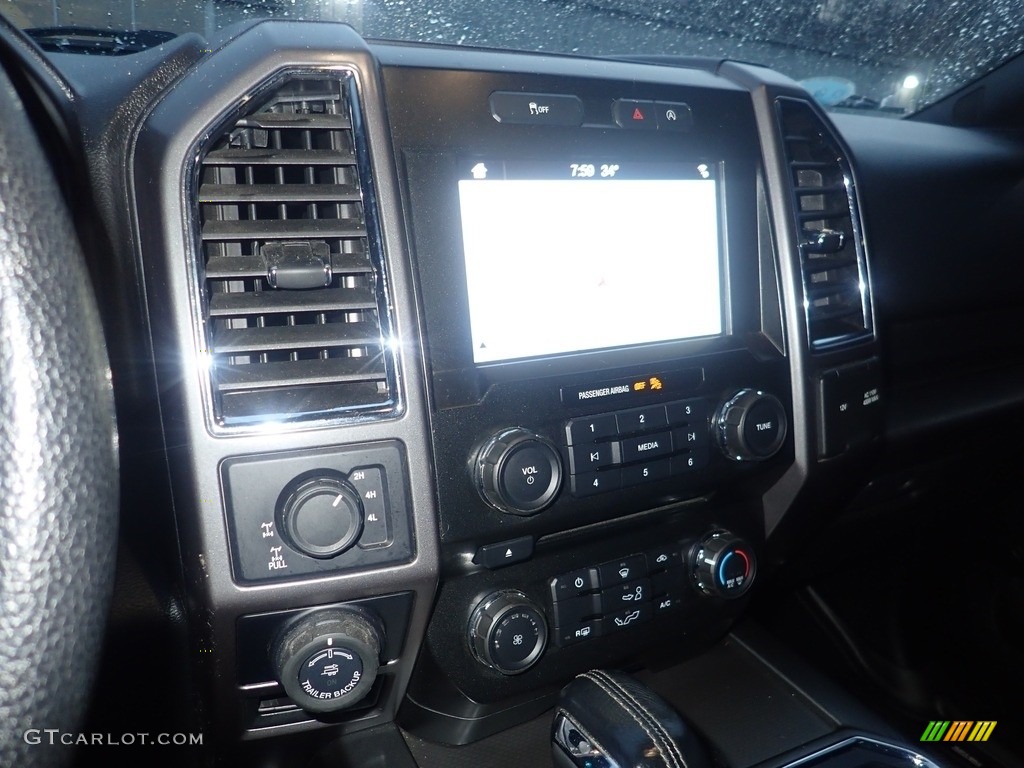 2016 F150 XLT SuperCab 4x4 - Lithium Gray / Black photo #25